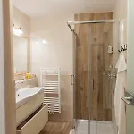 Chic Cosy Quiet In Center Homestay *