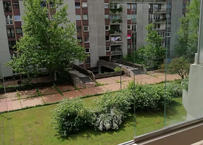 Δωμάτια σε οικογενειακή κατοικία Chic Cosy Quiet In Center *